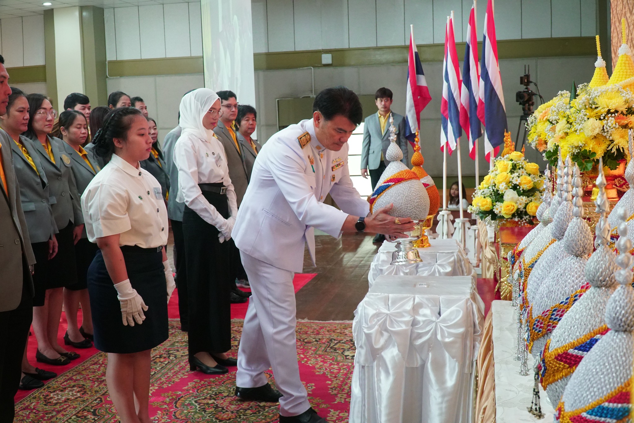 สำนักงานวิทยาเขตกำแพงแสน ร่วมพิธีลงนามถวายสัตย์ปฏิญาณ พิธีถวายพระพรชัยมงคล เนื่องในโอกาสวันเฉลิมพระชนมพรรษา
